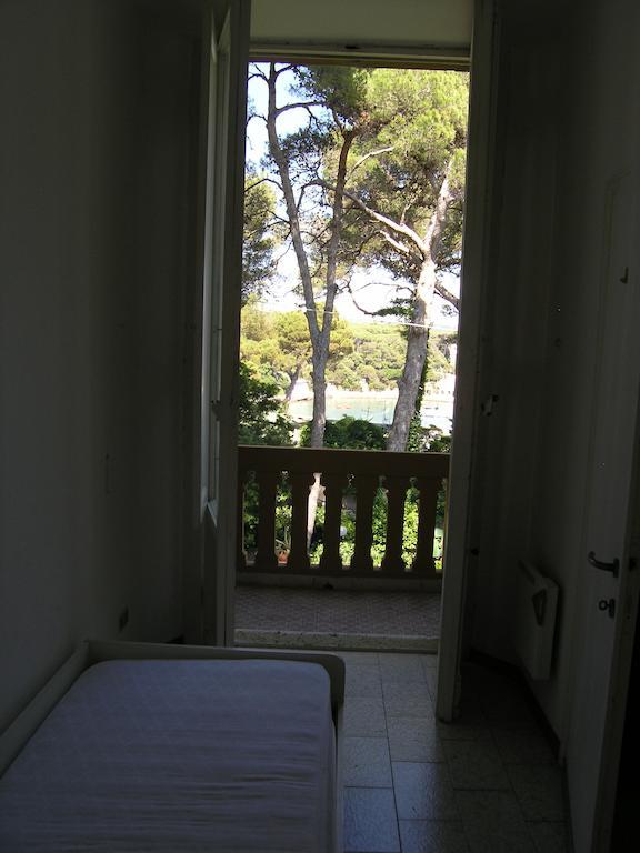Villa Violetta Castiglioncello Room photo