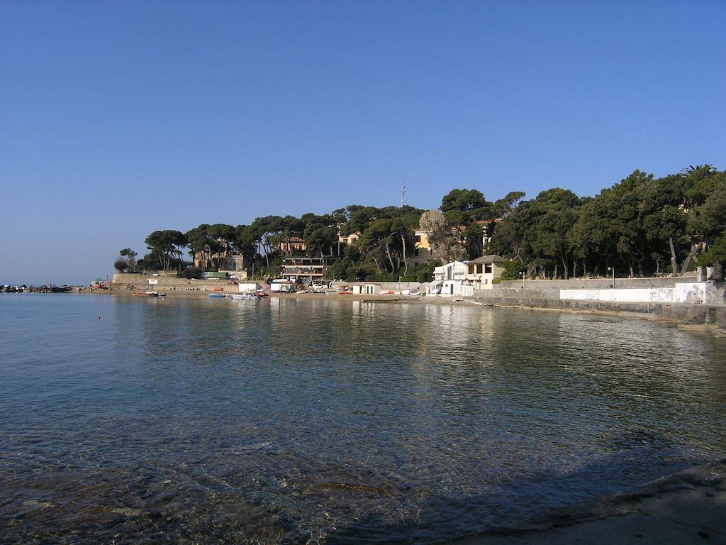 Villa Violetta Castiglioncello Exterior photo
